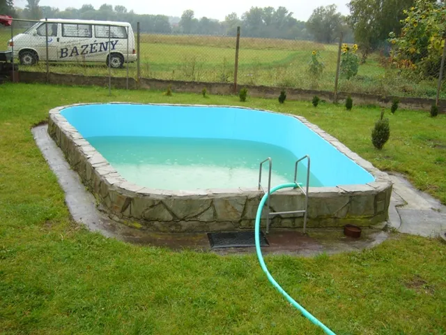 I starý bazén může být pěkný