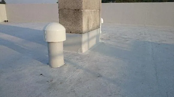 Střešní prvky a jejich hydroizolace
